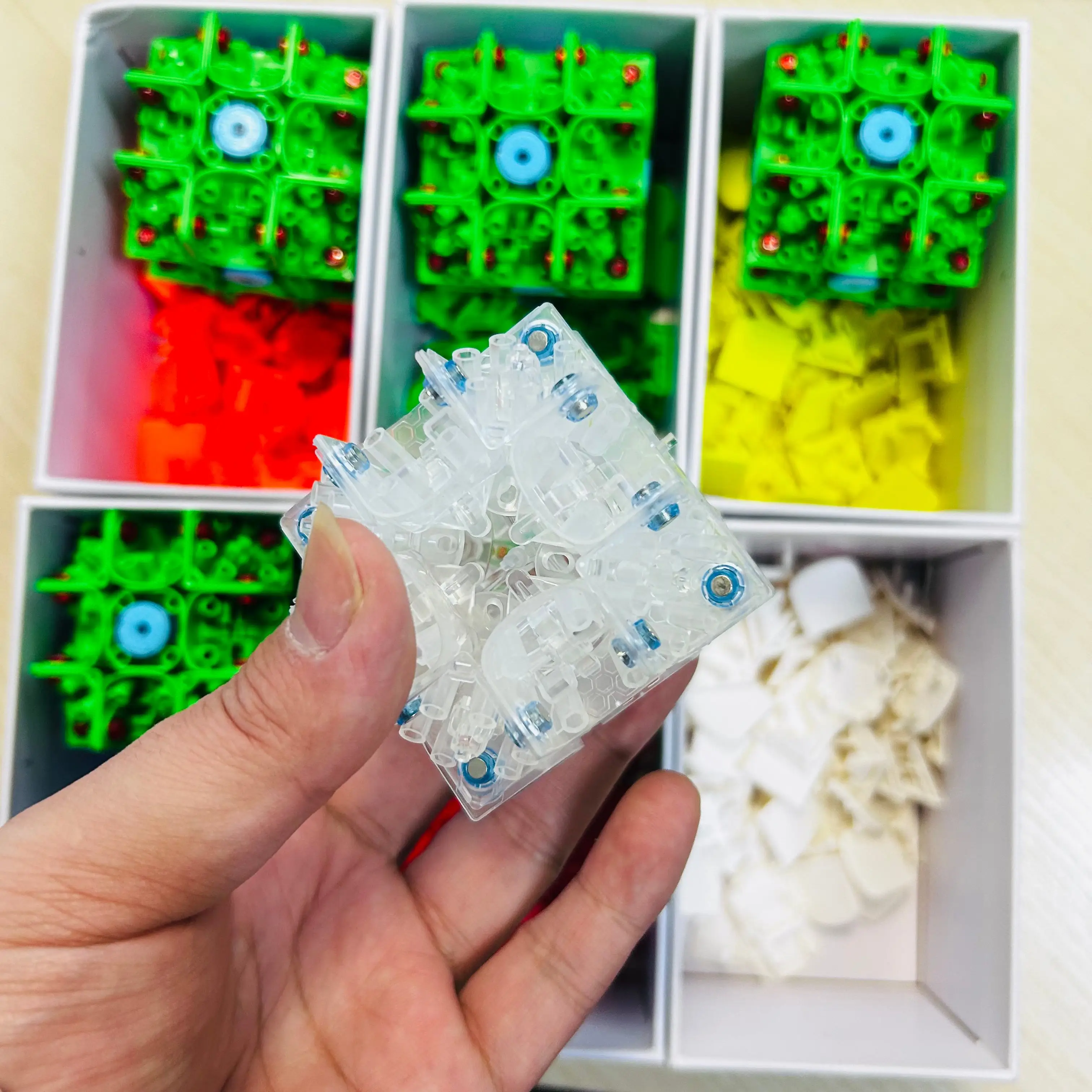 لتقوم بها بنفسك GAN 356ME 2025 إصدار عيد الميلاد مكعب غان 3x3 مكعب سرعة سحري مغناطيسي بدون ملصقات #6