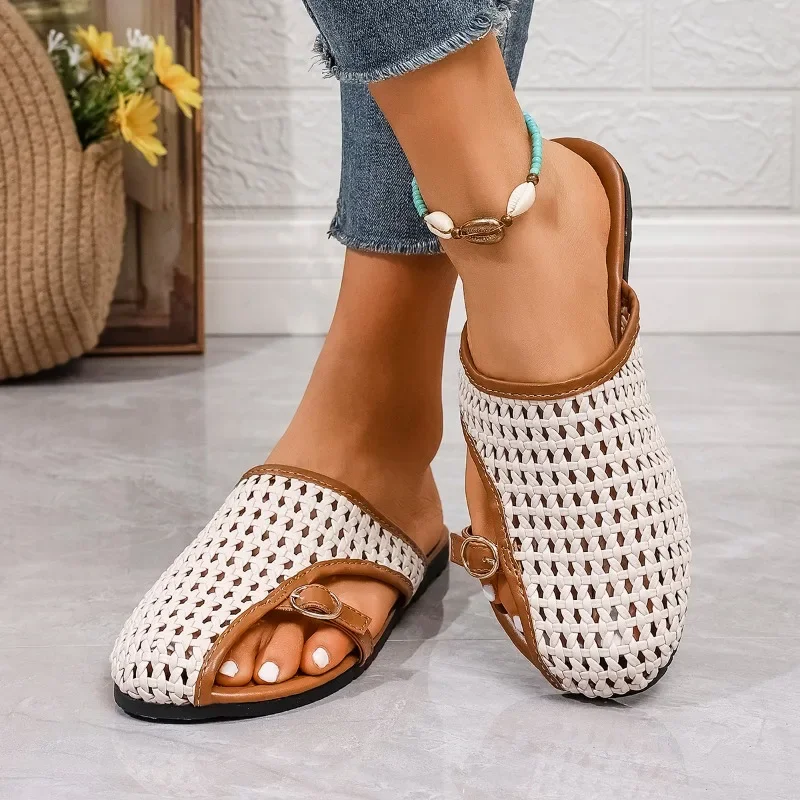 Fashion Belt Buckle Casual Slippers Women 2025 Hot Sale Ladies Shoes Closed Toe Women's Slippers New Plus Size Flat Slippers