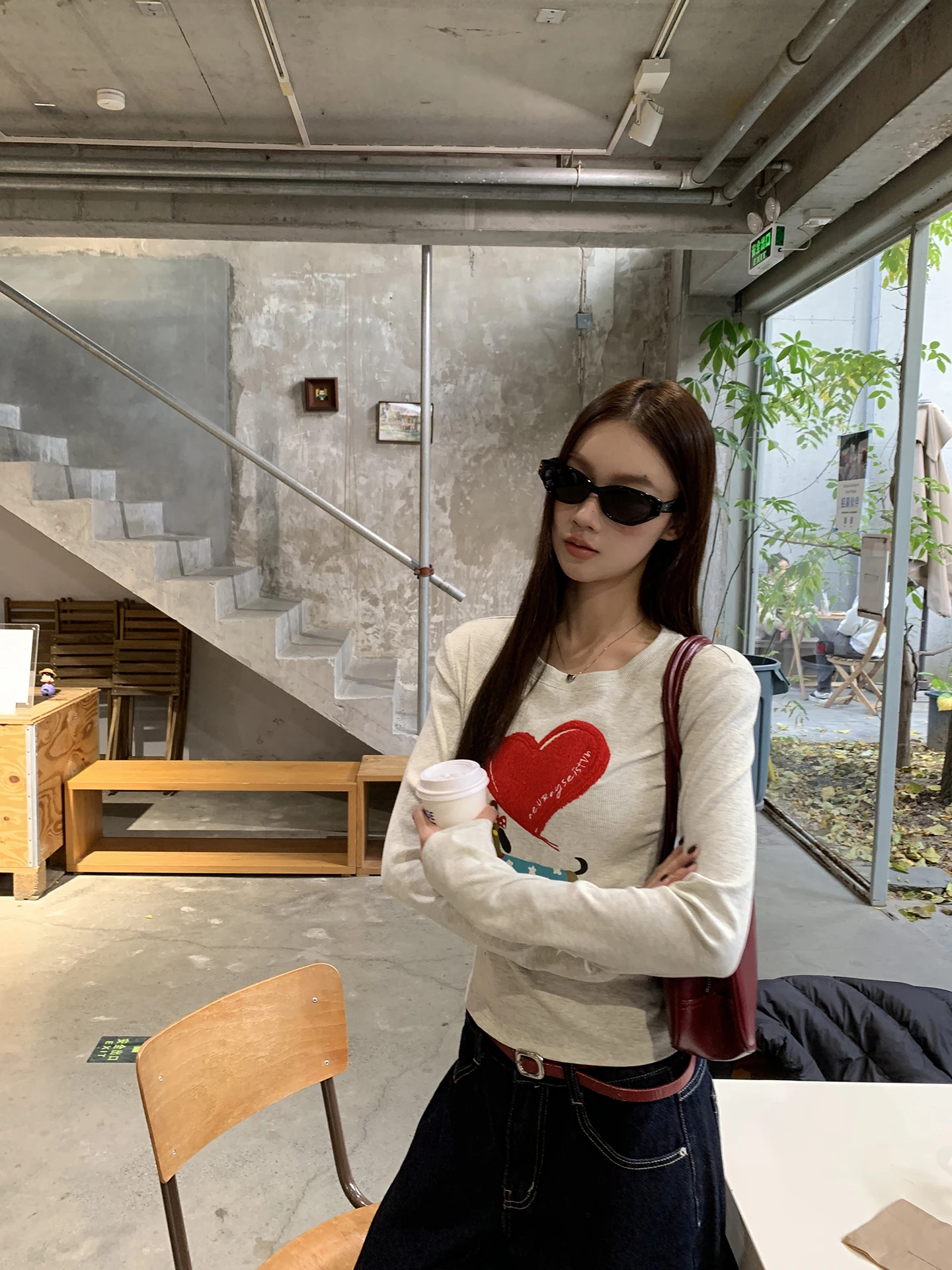 우아한 긴 소매 기본 셔츠 여성 패션 아름다운 이너웨어 티셔츠 스트레이트 컷 코튼 블렌드 편안한 착용감