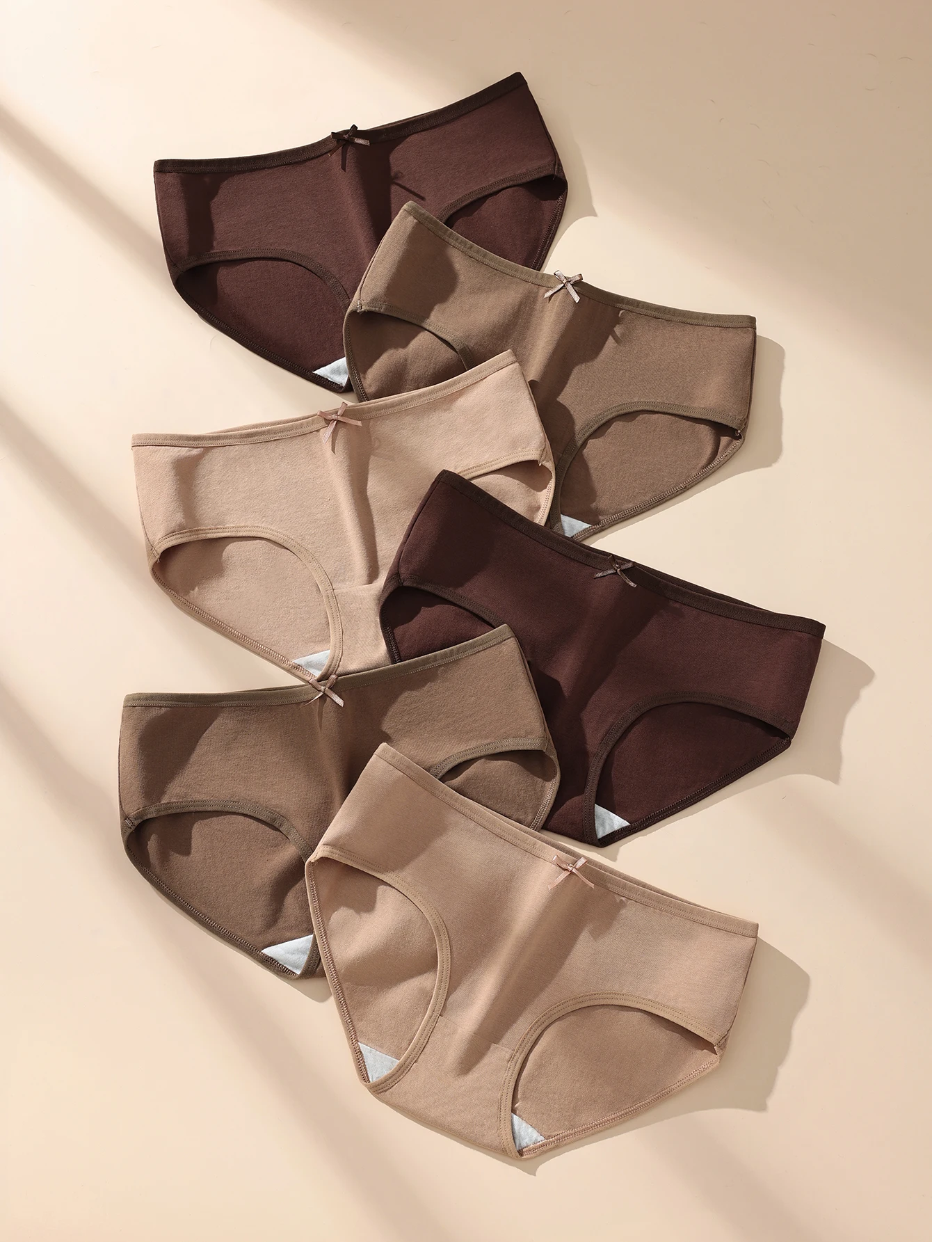 6Pcs Womens Seamless Cotton Underwear Mid Waist Breathable Antibacterial Soft Comfortable Full Coverage Briefs Panties