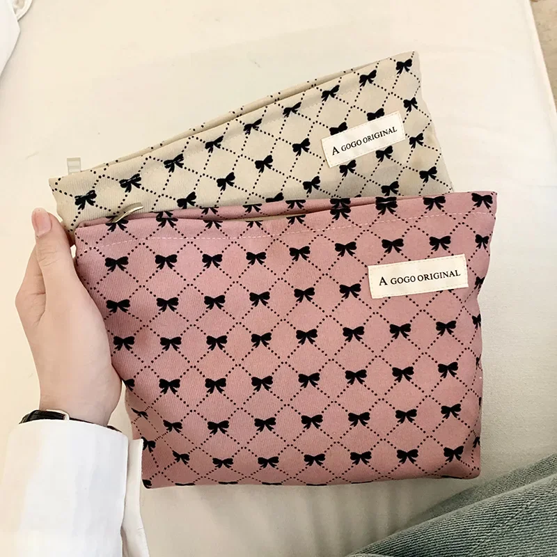 Sweet Korean Fashion Make Up Case for Girl Black Pink Color Bowknot Style Cosmetic Bags for Women Travel Portable Diaper Bag