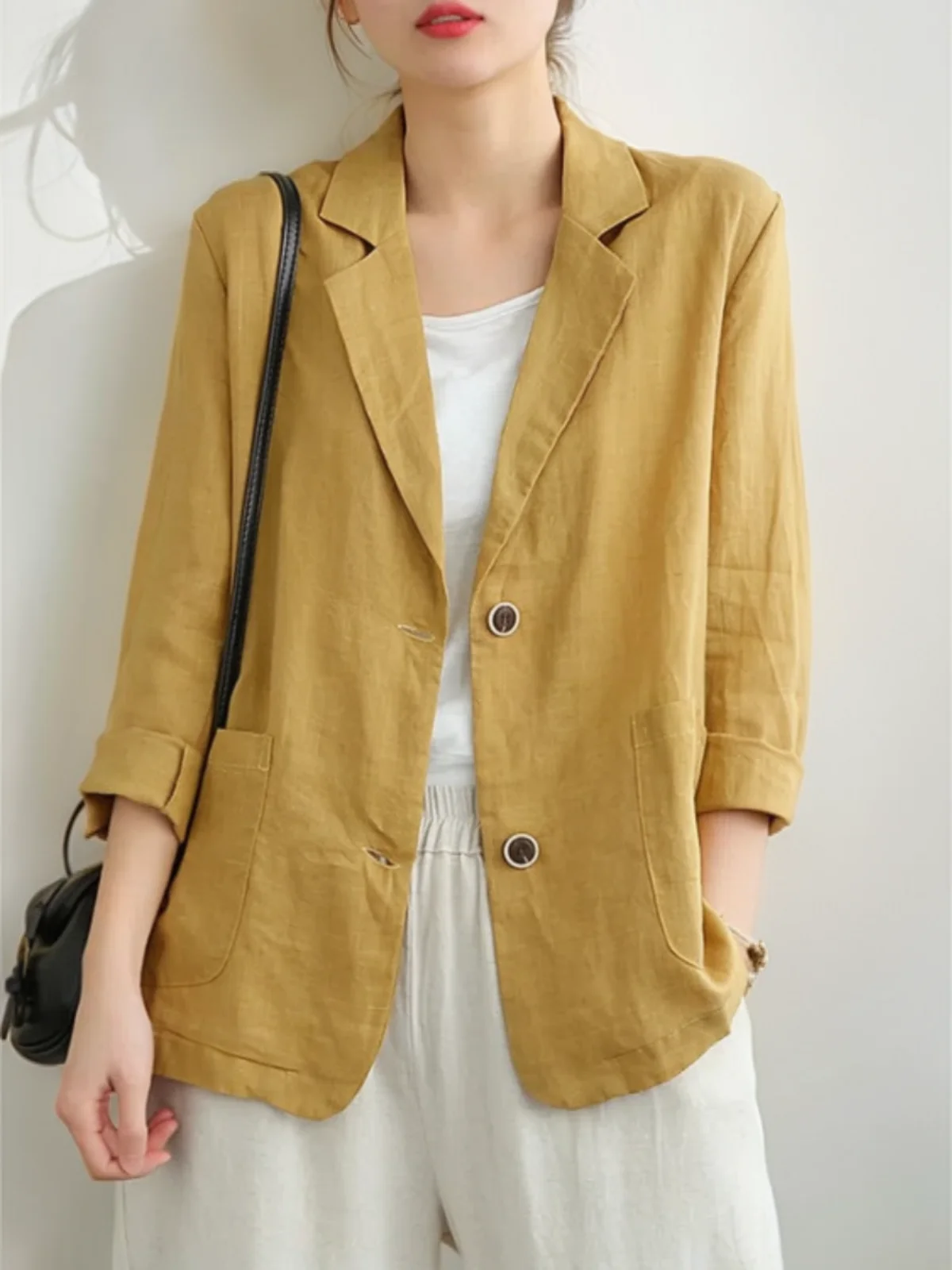 

Новый женский блейзер: элегантный, комфортный, с отложным воротником, однотонный, с качественной отделкой, для делового стиля