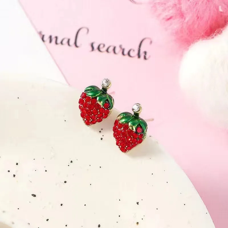 Wholesale New Design Crystal Red Heart Stud Earrings for Women Fashion Brand Jewelry Cherry Fruit Earrings Accessories