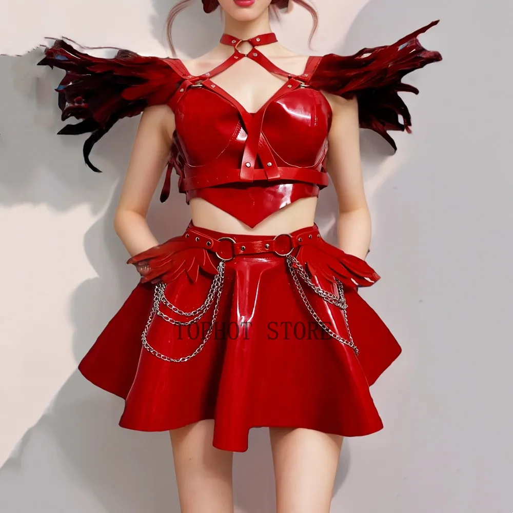

Sexy Nightclub Red Laser Feather Tassel Bikini Leather Mini Skirt Dance Outfit Women Singer Dance Team Stage Wear Show Costume