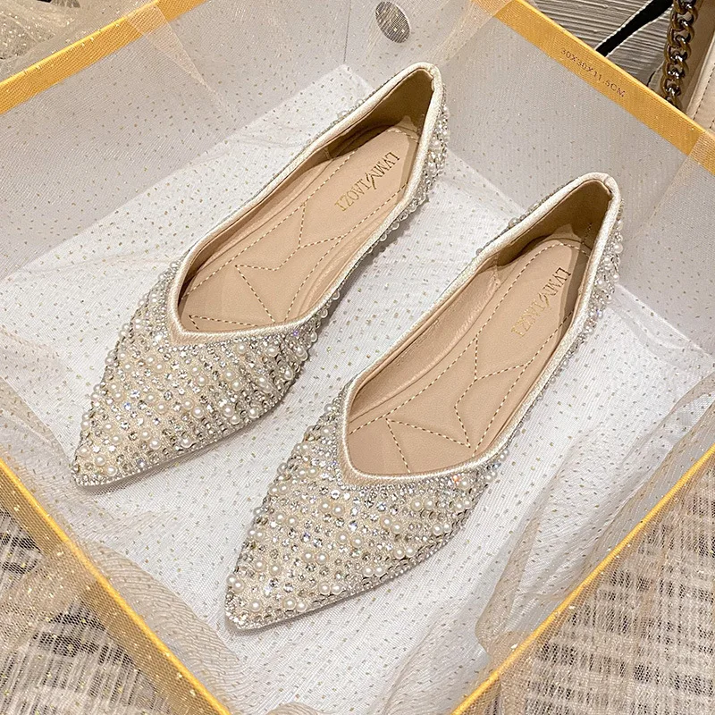 

Rhinestone pointed single shoes female summer models flat bottom fairy shallow mouth ladybird shoes soft bottom large size