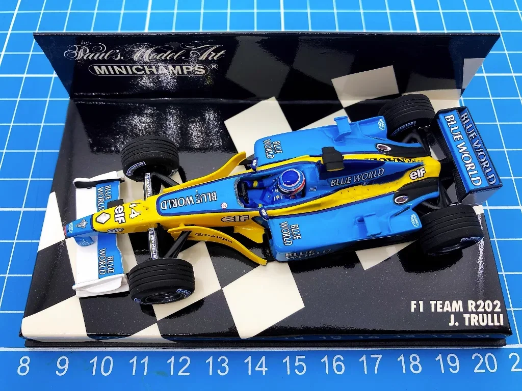 

Minichamps 1:43 F1 R202 2002 Jarno Trulli Simulation Limited Edition Resin Metal Static Car Model Toy Gift