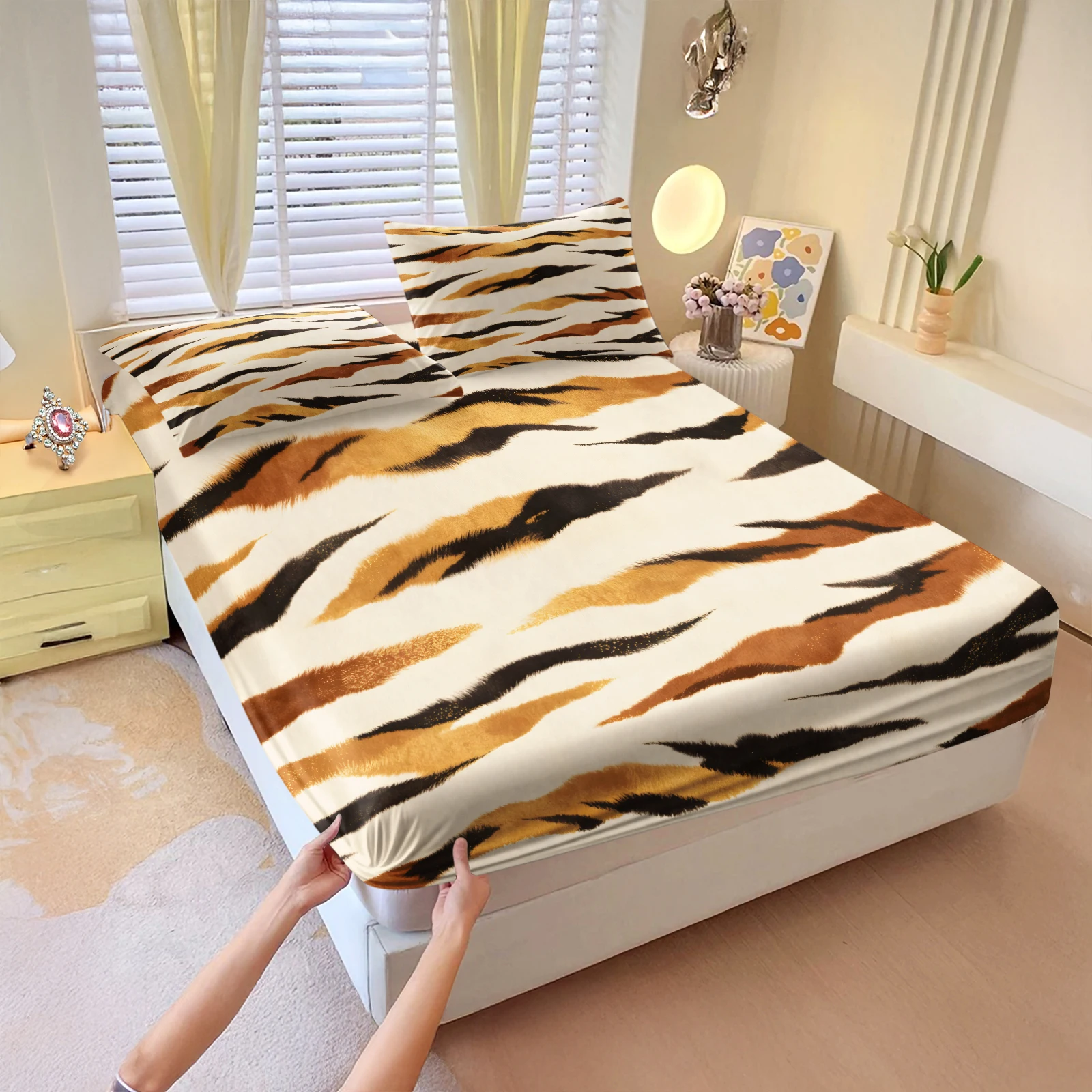 Abstract Tiger Skin Texture Fitted Bed Sheet Set Brown Golden Stripe Print Elastic Mattress Protector Bedding with Pillow Cases