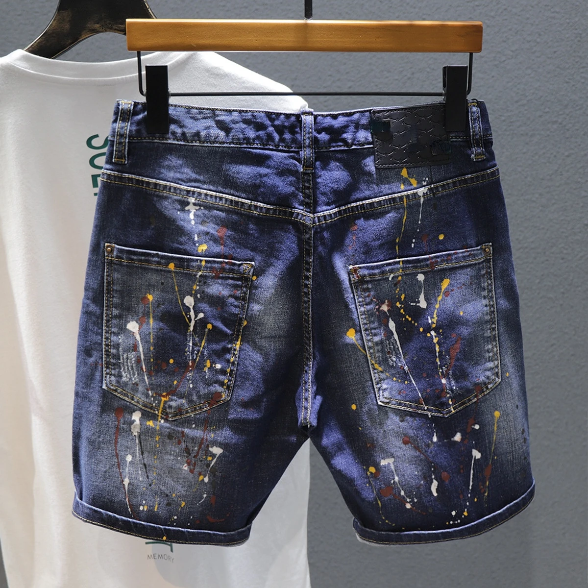 Men's Fashion Graffiti Denim Shorts Summer Thin Street Spray Paint Ripped Hole Pants Personality Youth Short Jeans Bermuda