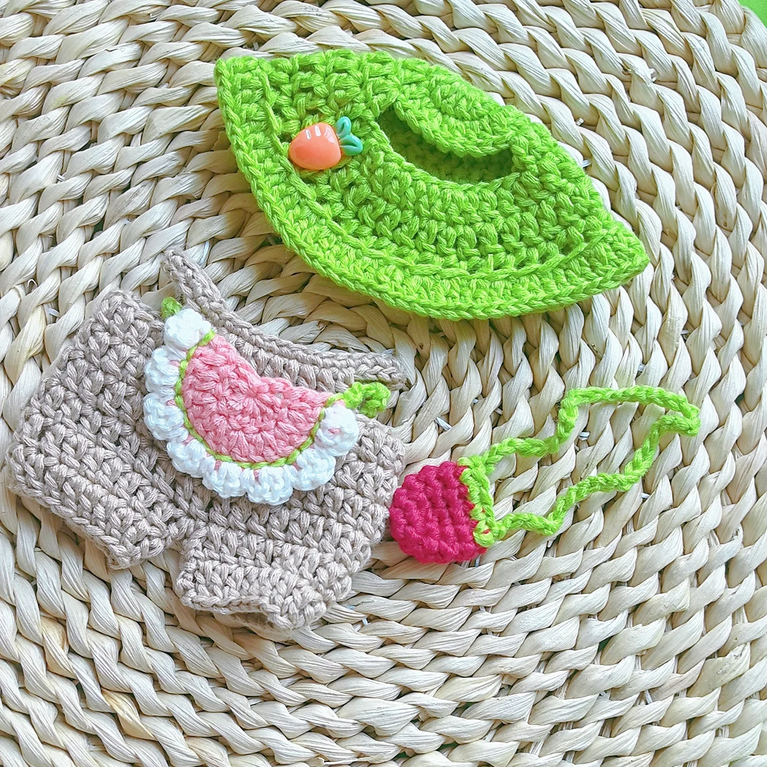 Labubu handgewebte Macaron kleine frische Babykleidung 123. Generation Labubu Babykleidung