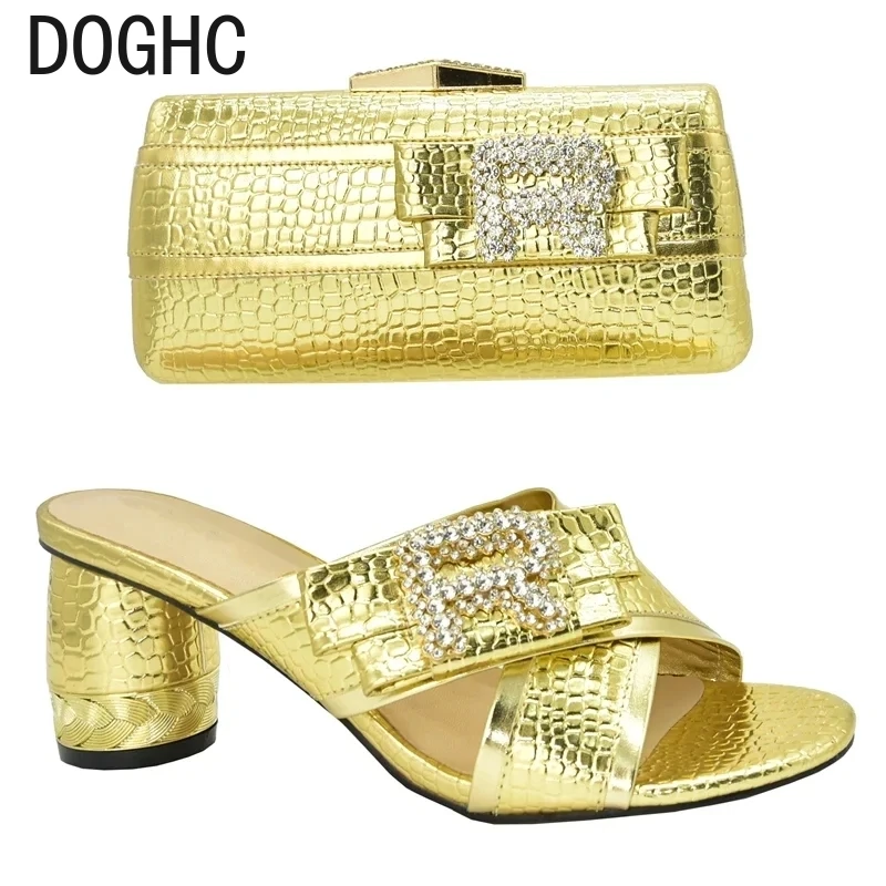 

Latest Design African Women Party Pumps with Purse Set Decorated with Rhinestone Africa Shoe and Bags Set Wedding Shoes Bride