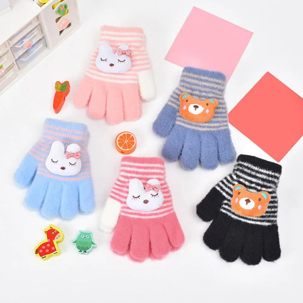 

Детские зимние теплые детские перчатки с милым мультяшным кроликом и медведем, вязаные перчатки с пятью пальцами для детского сада для мальчиков и девочек