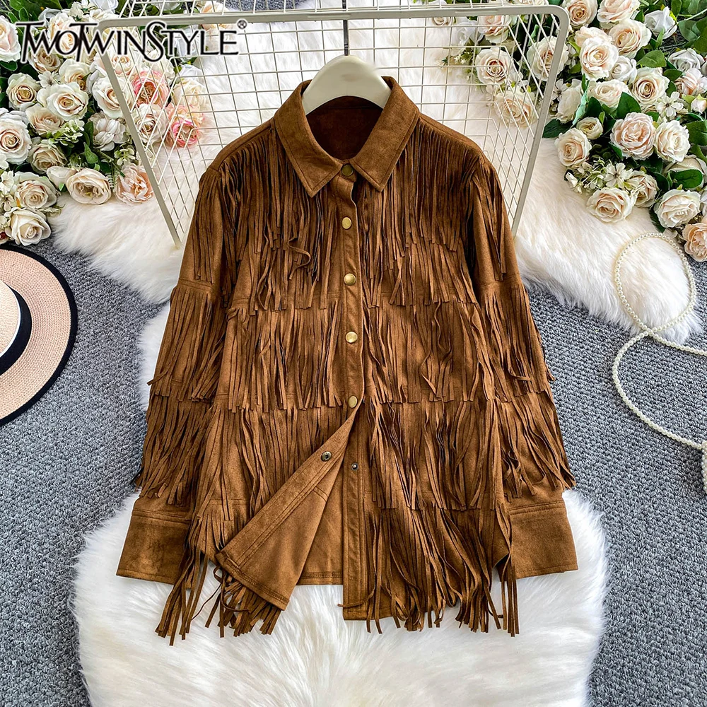 

TWOTWINSTYLE Solid Loose Tassel Jackets For Women Lapel Long Sleeve Spliced Button Suede Fabric Jacket Female Fashion KJA553027