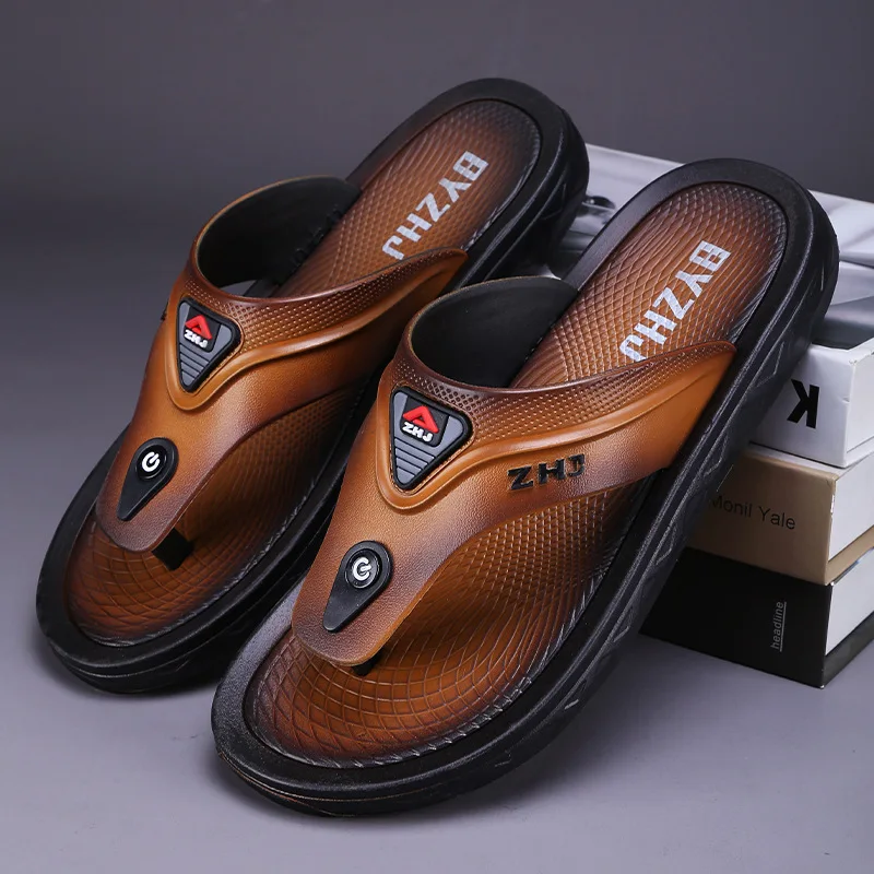 House Beach Walk Around Home Flip Flops Platform Outdoor Indoor Sandals Man Slippers for Men Comfort Shoes Clappers 2025 Fashion
