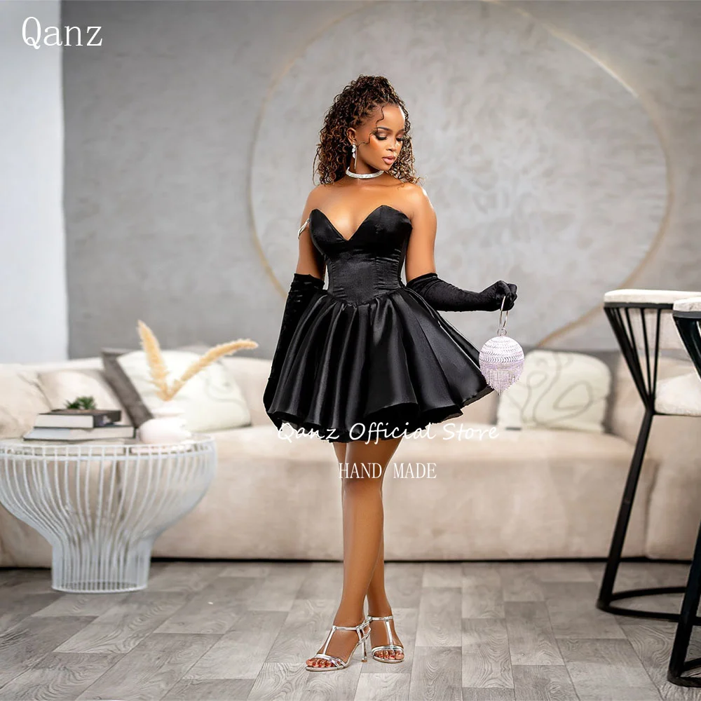 

Qanz Sexy Mini Black Satin Prom Dresses Sweetheart Short Fluffy Homecoming Dress Vestidos De Graduaciones Juveniles Customized