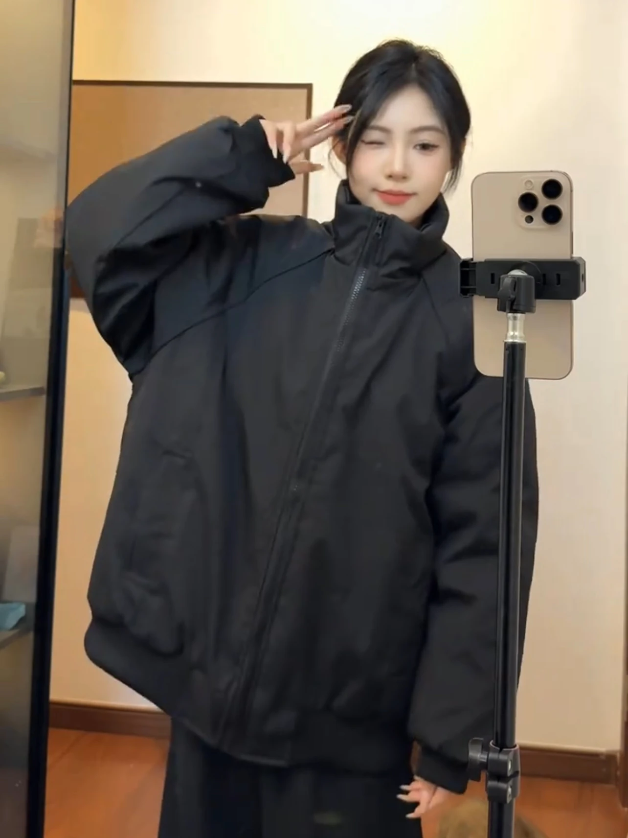 

Новая зимняя хлопковая куртка в корейском стиле, теплая, молодежная, повседневная, с длинным рукавом, однотонная, свободного кроя, с воротником-стойкой