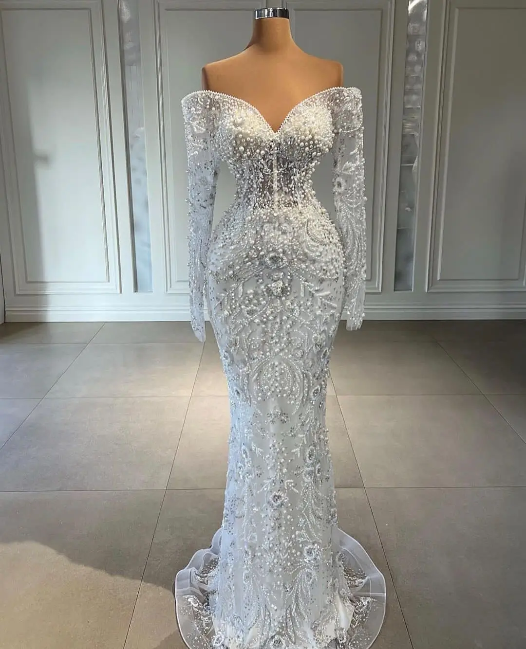 Prom Dresses Long Sleeves V Neck Sequins Elegant 3D Lace Sparkling Beaded Pearls Mermaid Appliques Evening Dresses Custom Made