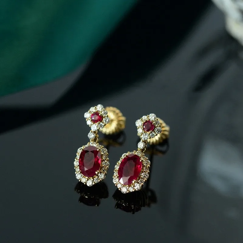 

BJLAntique light luxury ruby earrings vintage silver needle French earrings court style exquisite red diamond colored treasure