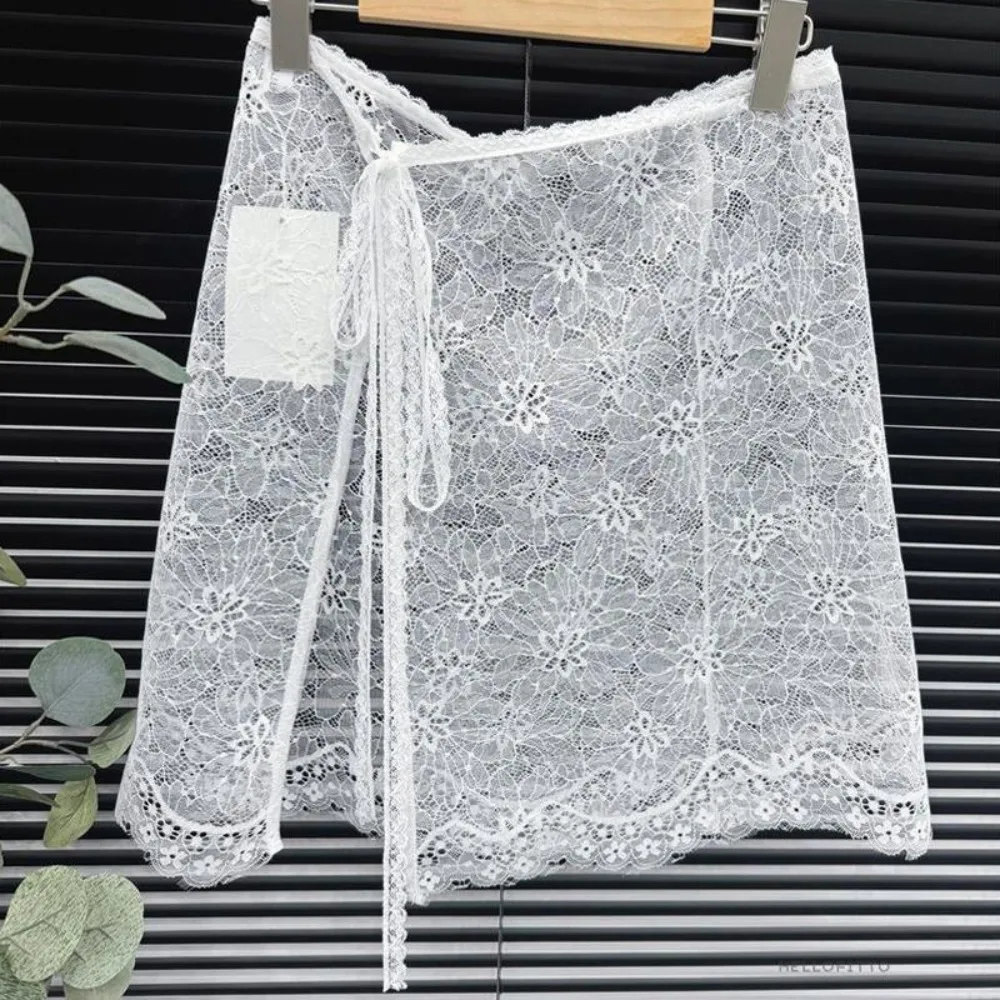 

Новая мини-юбка с вышивкой и кружевом, прозрачная, в стиле Y2K, уличная мода, с драпировкой, в стиле Харадзюку, с декоративными элементами в виде джинсовых вставок