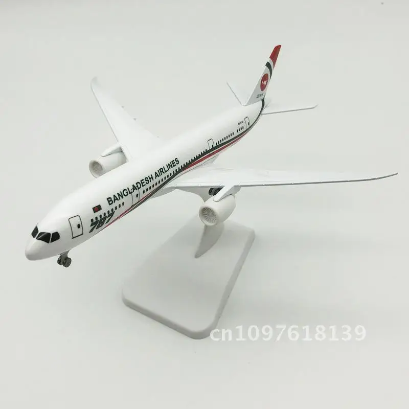 20CM Alloy Boeing 787 Passenger Aircraft Model Metal Static Model No Control Required Color Box Packaging