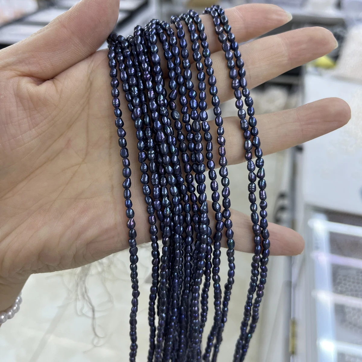

2-3mm Factory Wholesale Natural Freshwater Blue Purple Rice Pearl Bead Gift Jewelry Make DIY Necklace Bracelet Accessories Women
