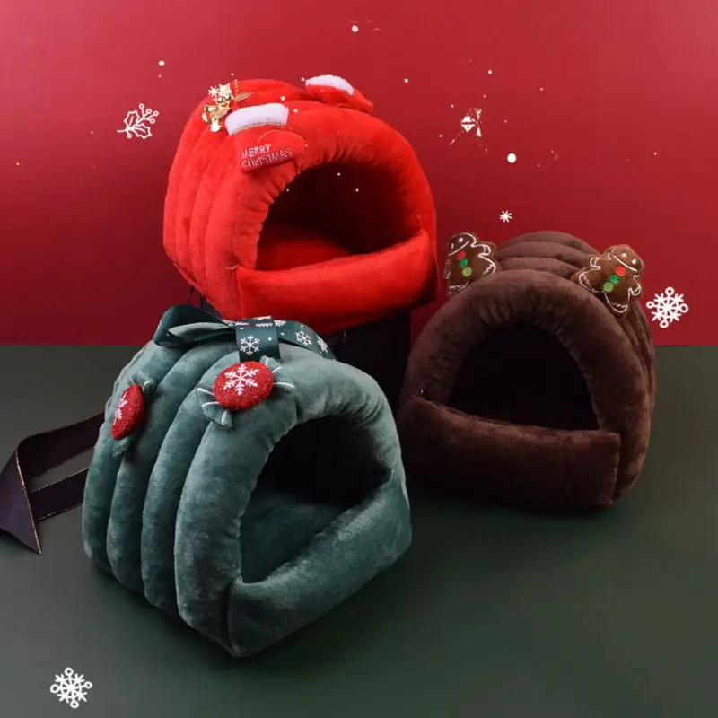 Small Animal Winter Bed Plush House Hideout Christmas Design Cage Decor For Ferret Parrot Hamster Playing Hiding Mat