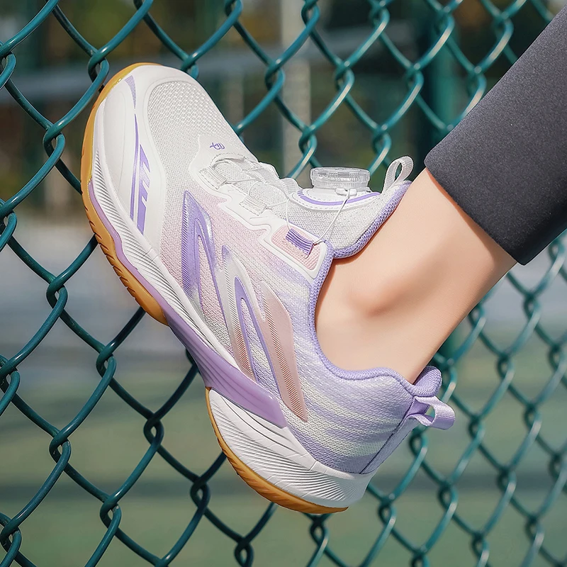 2026 New Children's Table Tennis Shoes, Girls' Lightweight Badminton Shoes, Middle and Large Children's Anti Slip Training Shoes