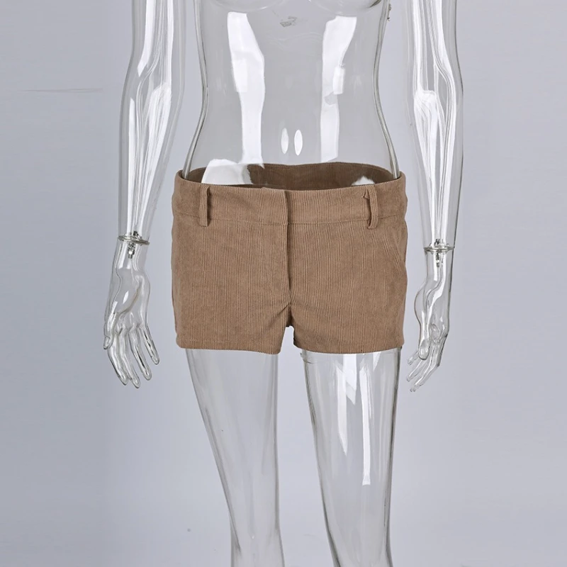 سروال قصير مثير لخريف 2025 للنساء 2025 شورت أنيق للشارع بسحاب بيج موضة بني عالي الخصر شورت نسائي