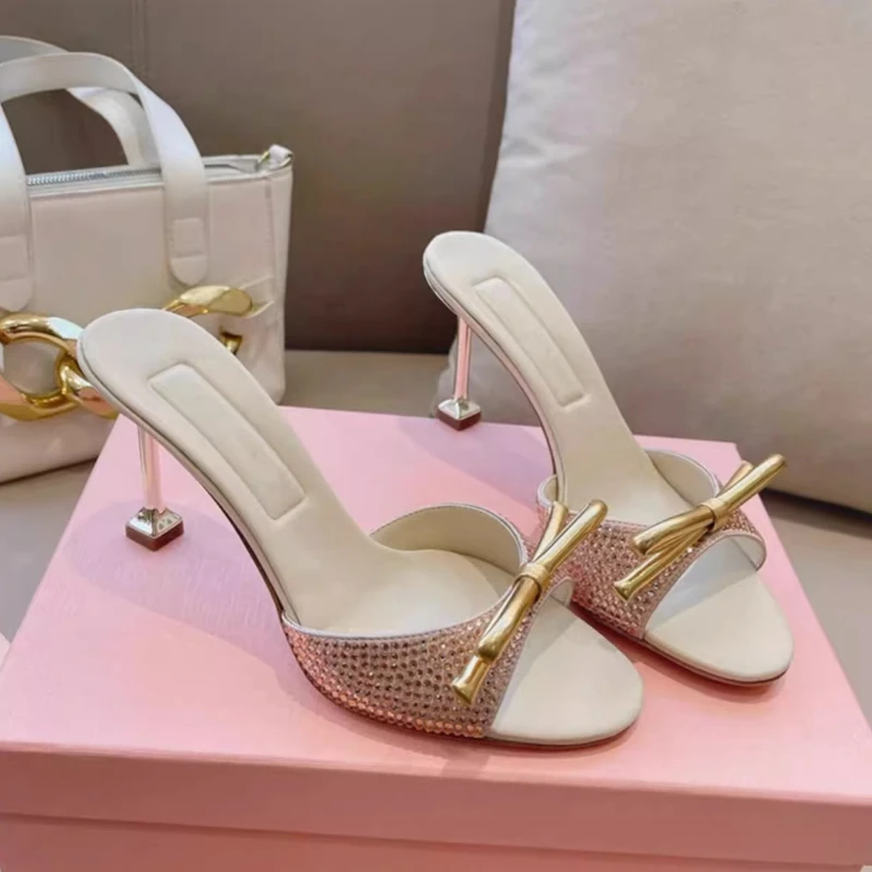 

Весна и осень 2024, новые босоножки с бриллиантами, туфли на высоком каблуке, тапочки с круглым носком и бантом на тонком каблуке, женская обувь