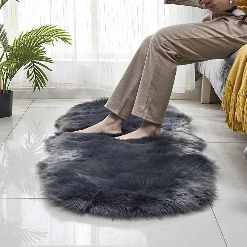 Irregular long soft synthetic sheepskin area carpet, living room bedside bay window, sofa front floor mat