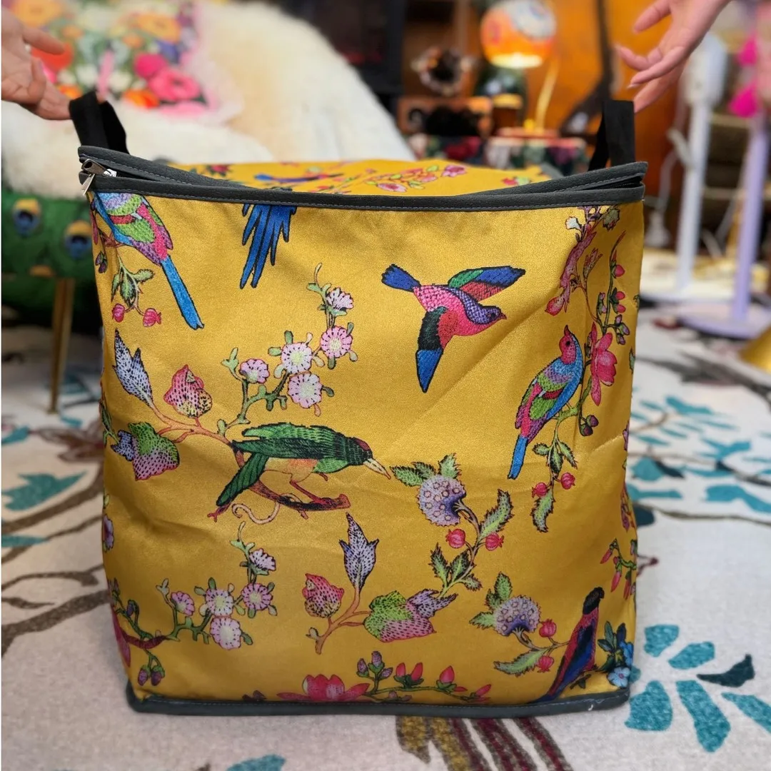 

Large Handmade Printed Dustproof Storage Bag Handheld Moving Bag Extra Large Lage Bag Clothes Moving Bag Home Organizer