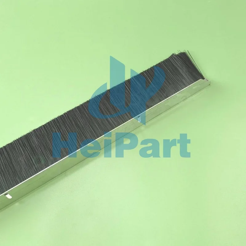 Suitable for Heidelberg SM102CD102 Printing Machine Brushes Long Dust Sweeping 7-shaped Installation