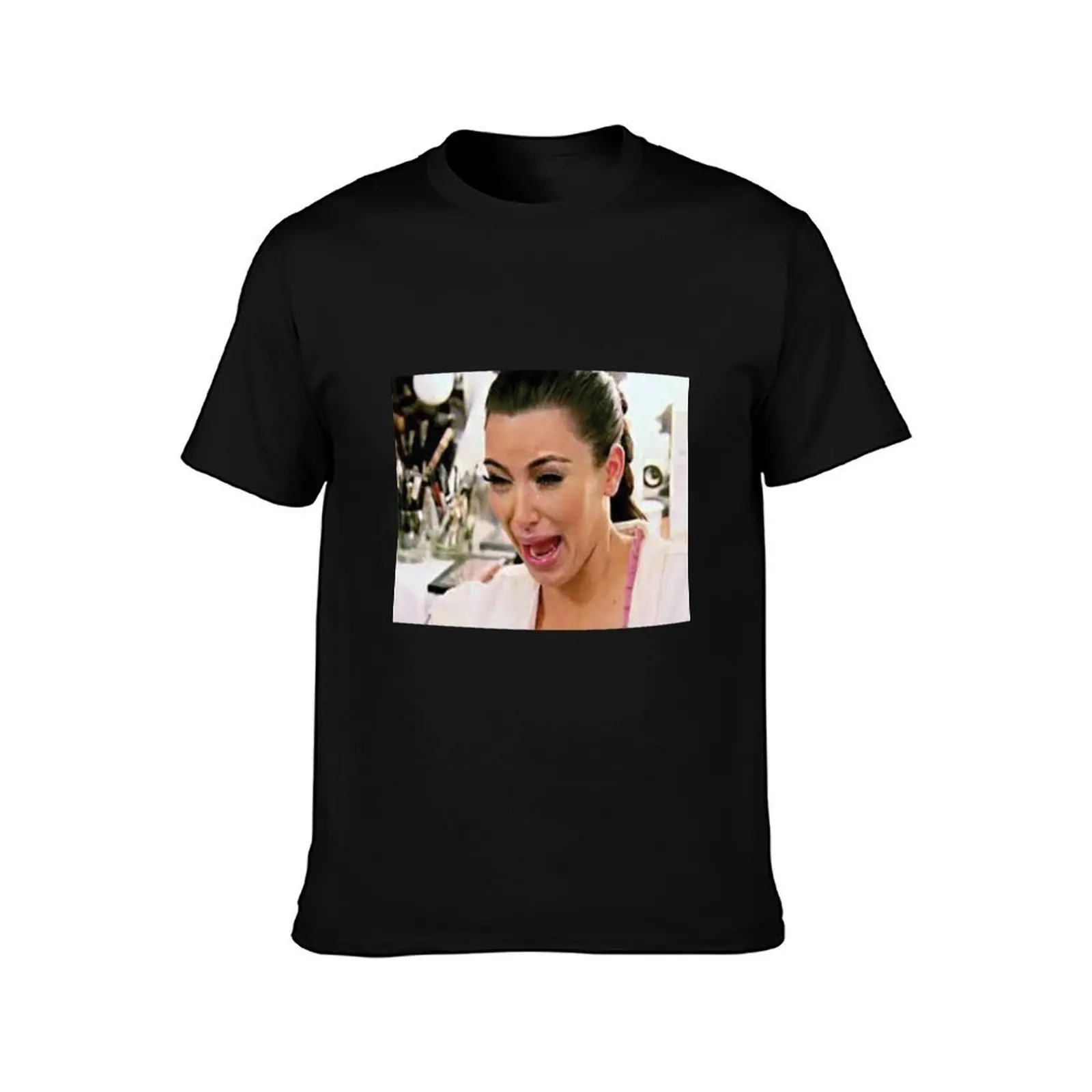 Kims crying face T-Shirt Minimal Art Print T-Shirt
