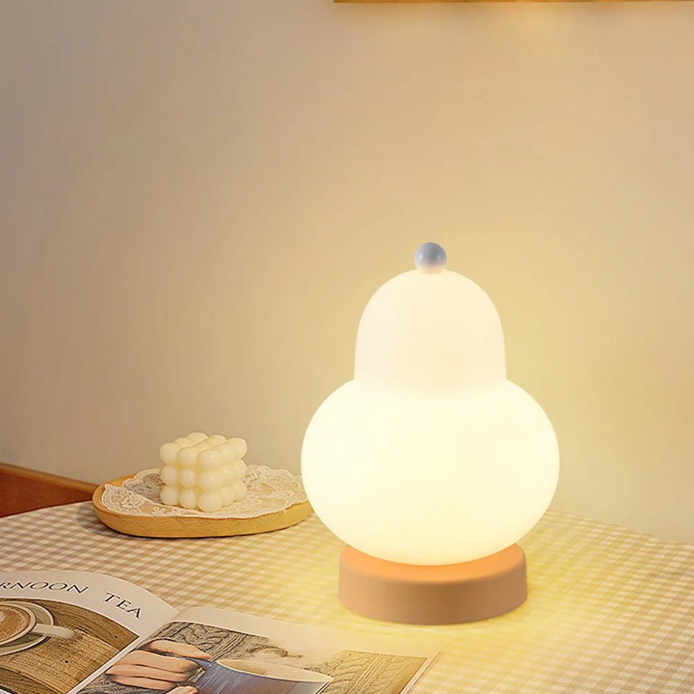 Lámpara de mesita de noche led en forma de pera para dormitorio, lámpara de Ambiente de crema, lámpara de mesa pequeña recargable para habitación de niños, regalo