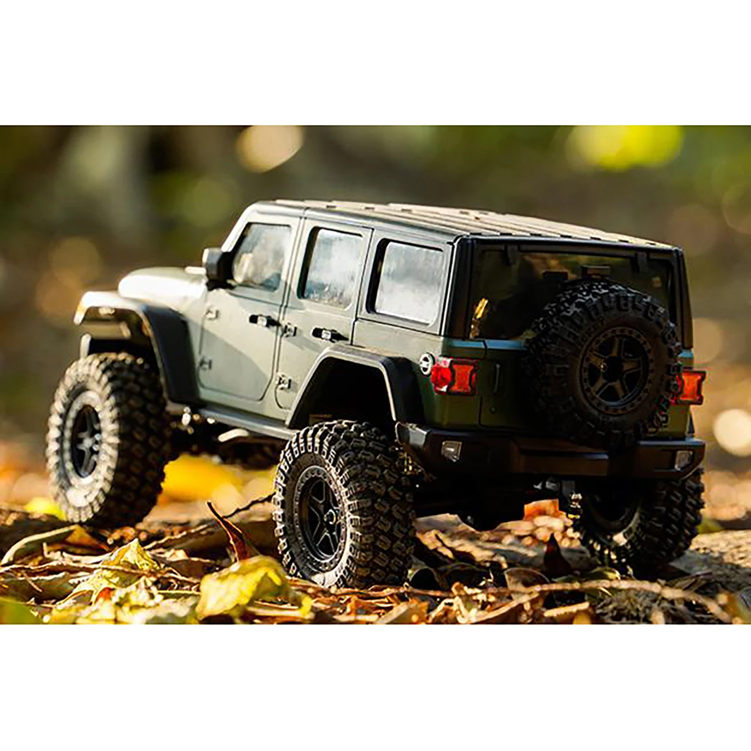 RC Climbing Car 1/18 4WD Simulation Radio Off Road Vehicle C8801 2.4GHz Ready to Go Crawler Brushed Motor Waterproof ESC Toy
