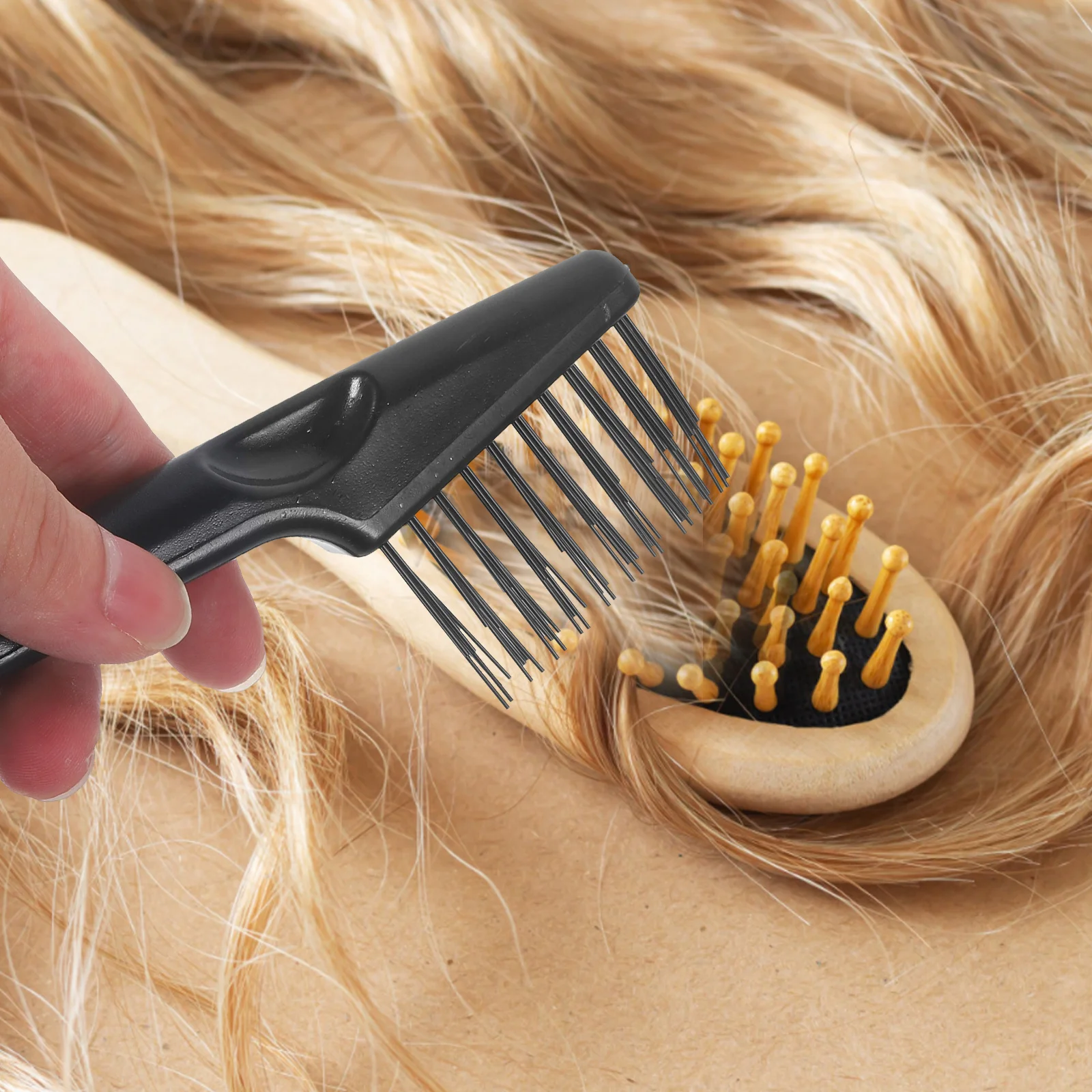 1Pcs Plastic Comb Cleaning Tool Hair Brush Cleaner Easy Use Hairbrush Cleaner for Salon Household Use Plastic Comb Cleaning Tool