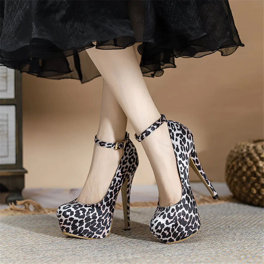 

Leopard Print Shallow Mouth Slim Heel Waterproof Platform Single Shoe New Nightclub Super High Size Single Shoe High Heels