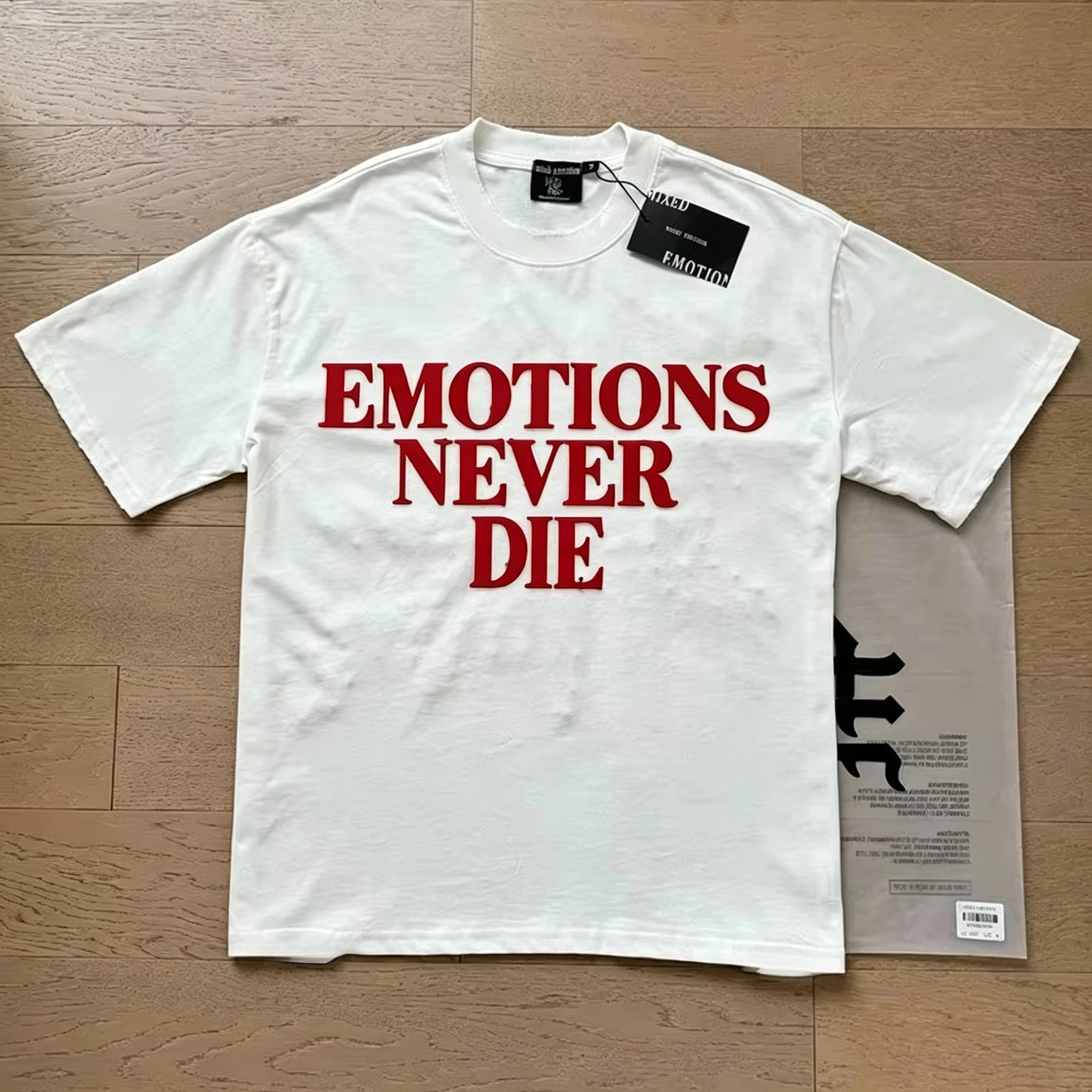 Mixed Emotion Emotions Never Die Rhinestone T Shirt Men Women Oversized Distressed Destroyed Hem Short Sleeve Streetwear Graphic