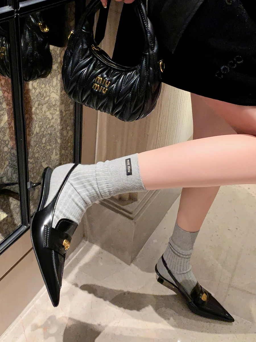 

LIZ Genuine Leather Retro Toe Cover Sandals Women's Pointed Toe Color Blo Thin Heel Bal Korean Sle Mule oes