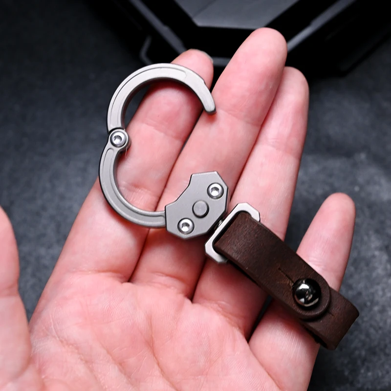 High-End Titanium Alloy Keychain-Ultra-Light Anti-Loss Push-Button Lock Carabiner with Genuine Leather Belt Loop, Men's EDC Tool