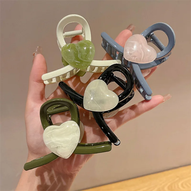 Small Fresh Love Heart Grab Clip Female Half Tie Hair Back Head Hair Clip Medium Shark Clip Headdress Hair Accessories