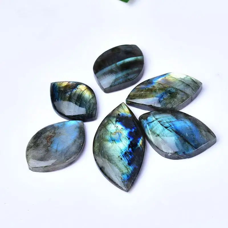 Manufacturers direct natural crystal raw stone pull feldspar devil's eye moonstone play blue moondrop pendant