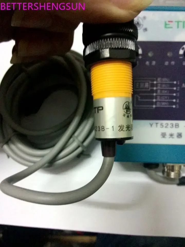 YT523B-1 ชนิดโฟโตอิเล็กทริคชนิดดอกไม้ใสแบบลําแสงสามารถหมุนด้วยผ้าฝ้ายสีได้