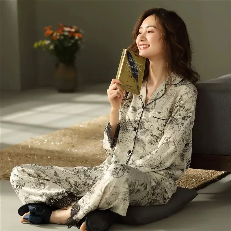 

Sexy Lady Pajamas Suit Sleep Set Ice Silk Nightgown HomeWear Loose Nightwear Sleepwear Floral Intimate Lingerie 2PCS Shirt&Pants