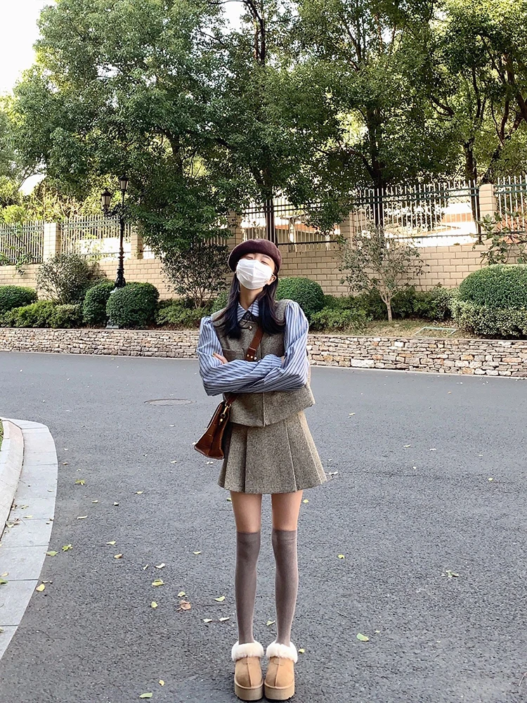 

Early Autumn Korean Sle Vest irt Skirt Tee Piece Set Vintage Preppy Beau College Girls Faion Ensemble
