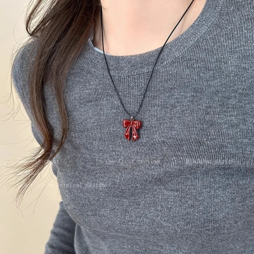 Simple Leather Rope Bowknot Pendant Necklaces Bow Creative Clavicle Chain Black Leather Rope Red Necklace For Women Girls
