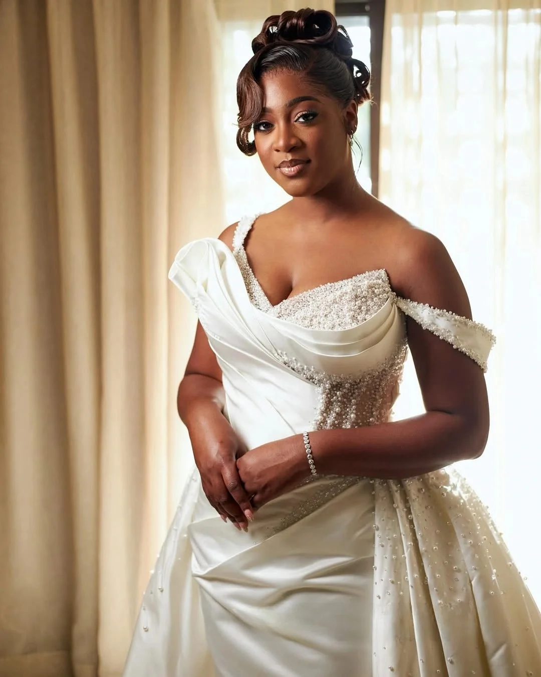 تخصيص قبالة الكتف الأفريقي تسلق اللؤلؤ فستان الزفاف Vestido De Noiva انفصال قطار الساتان الطيات زي العرائس #1