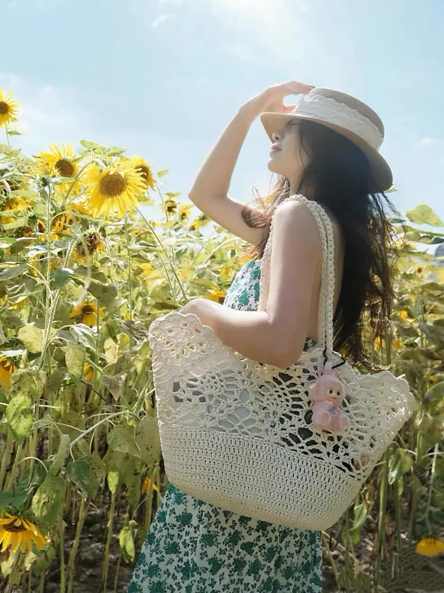Handwoven Hollow out Tote Bag Large Capacity Basket Beach Bag Knitted Cotton Ladies Handbag Shoulder Bag Single Handle Bag