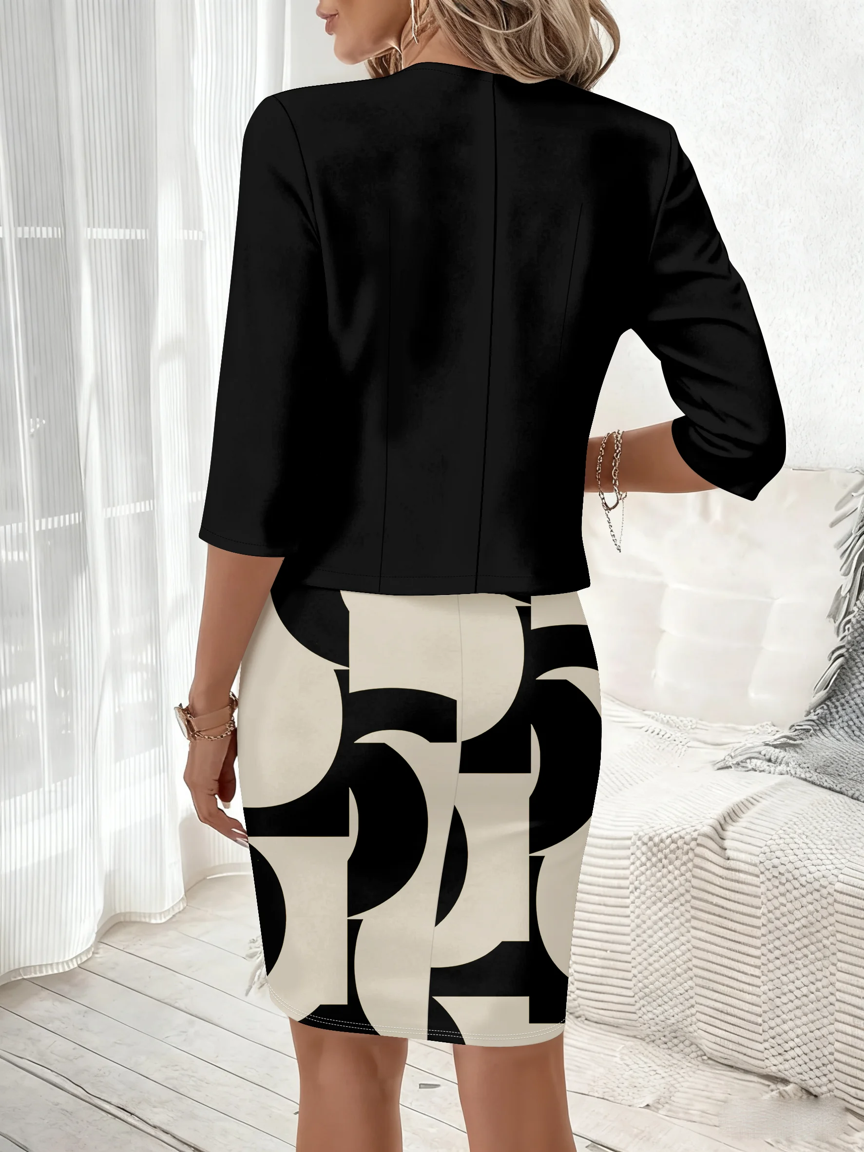 Printed Design Autumn and Winter collection casual style Black Geometric Pattern crew neck dress suit