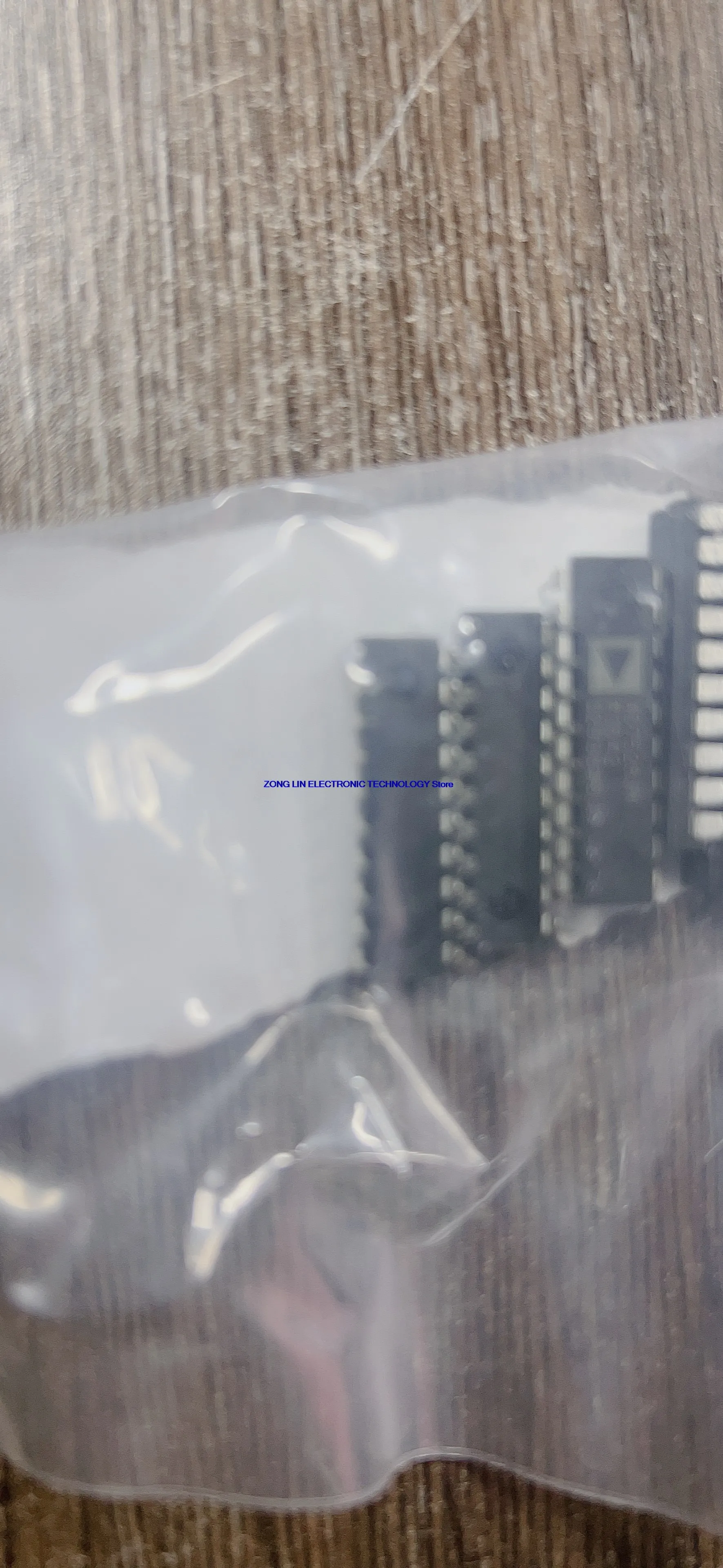 AD7528JN AD7528 DIP20 Dual In Line 20 Pin IC Chip     10PCS -1lot