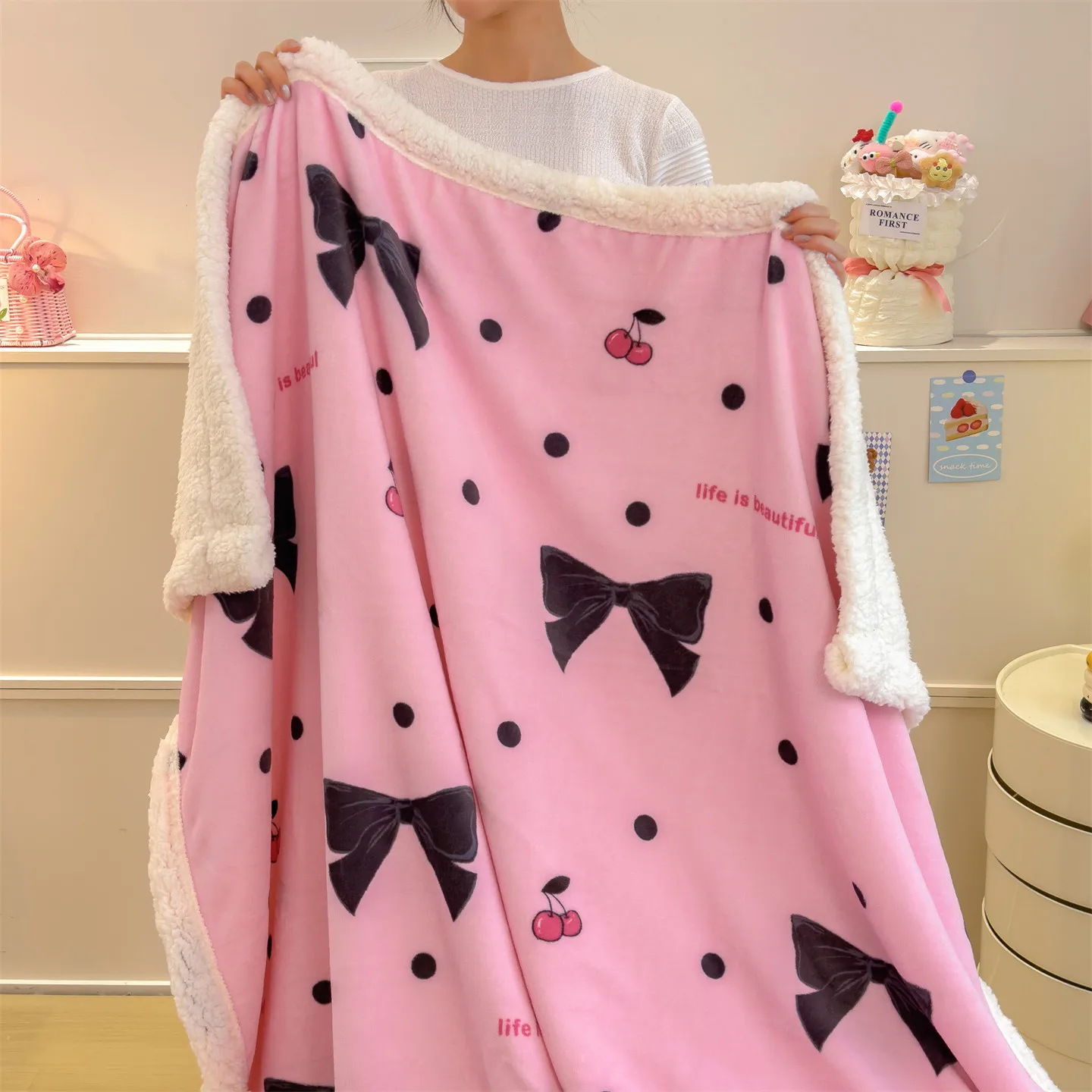 

Зимнее одеяло, двустороннее бархатное утолщенное теплое одеяло для сна, одно одеяло для общежития, офисное одеяло, многофункциональное одеяло